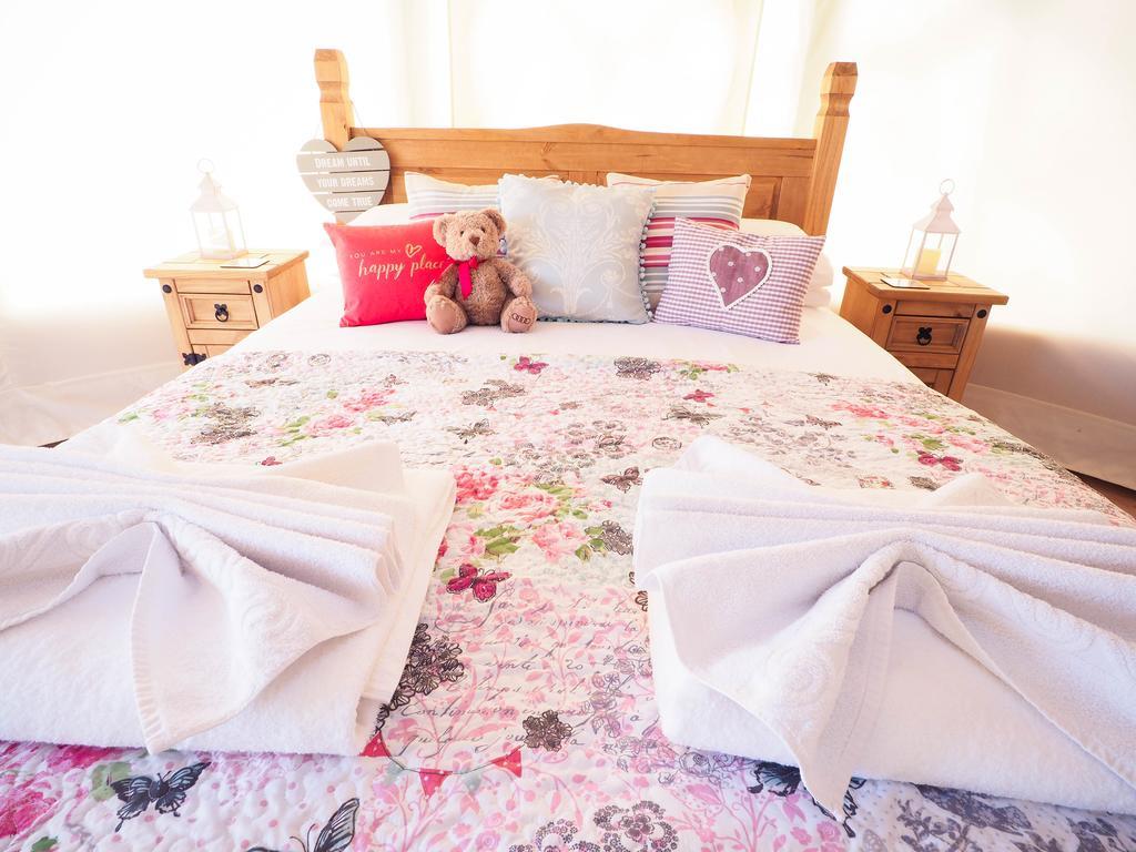 Old Dairy Farm Glamping Hotel Emsworth Ngoại thất bức ảnh